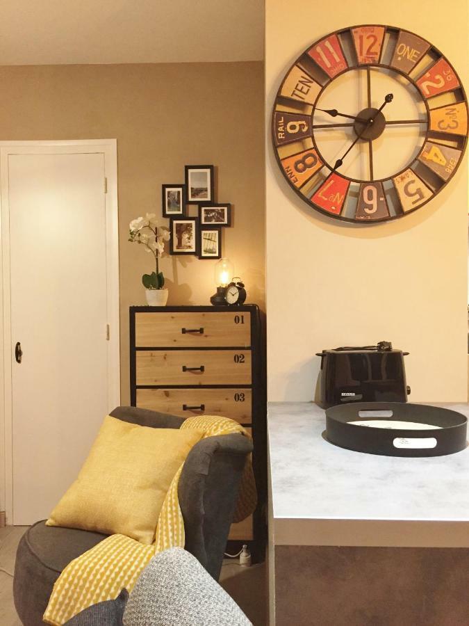 Les Mermes A 10mn De Geneve Apartment
